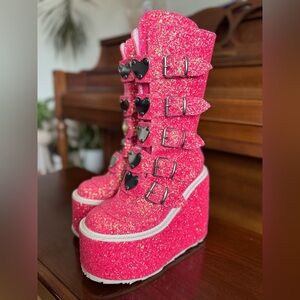 Demonia Swing 230 boots- sz 7